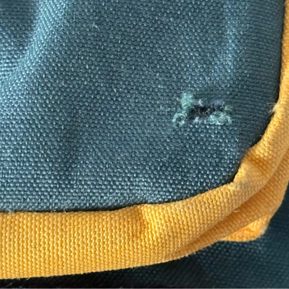 Vintage STARTER Men's Backpack in Green and Yellow